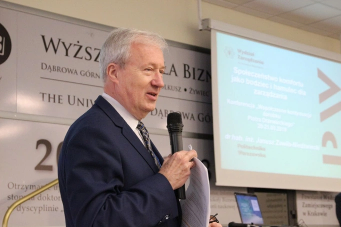 Zdjęcie nr 56 z galerii III Konferencja Naukowa z cyklu „Sukcesy i wyzwania w naukach o zarządzaniu. Od tradycji do współczesności”