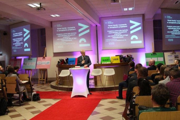 Zdjęcie nr 16 z galerii Eksperci z zakresu Zarządzania Projektami spotkali się w Akademii WSB