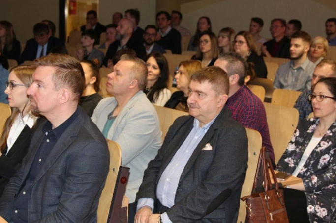 Zdjęcie nr 6 z galerii Eksperci z zakresu Zarządzania Projektami spotkali się w Akademii WSB