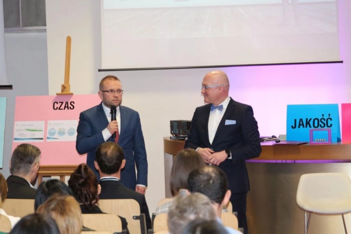 Zdjęcie nr 7 z galerii Eksperci z zakresu Zarządzania Projektami spotkali się w Akademii WSB