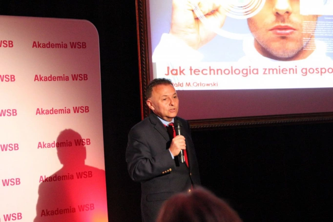 Zdjęcie nr 42 z galerii 15 Festiwal Nauki Akademii WSB