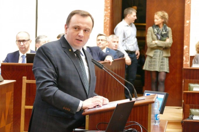 Zdjęcie nr 4 z galerii Debata regionalna "Śląskie 2030 - wizja i cele rozwoju" 