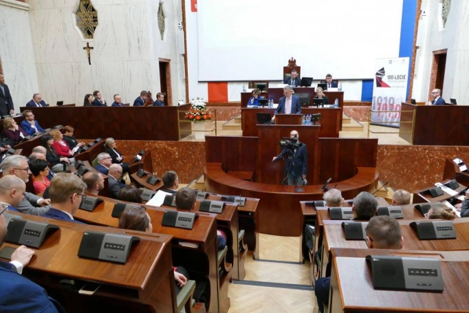 Zdjęcie nr 7 z galerii Debata regionalna "Śląskie 2030 - wizja i cele rozwoju" 