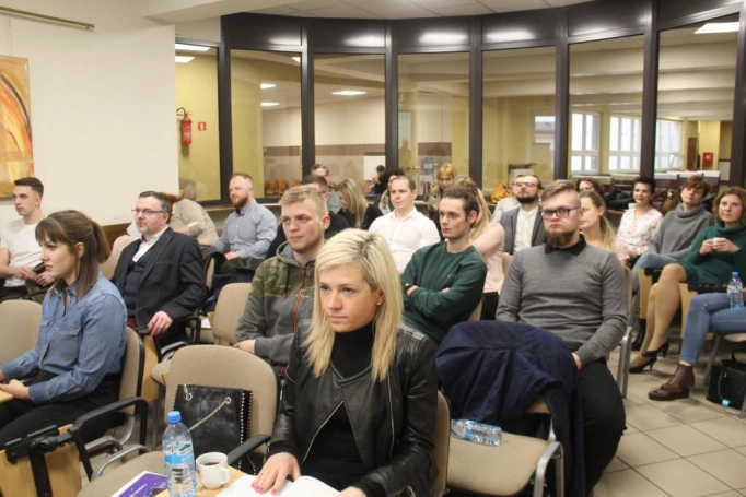 Zdjęcie nr 7 z galerii Jak budować relacje i motywować pracowników online? Spotkanie w ramach TNOIK