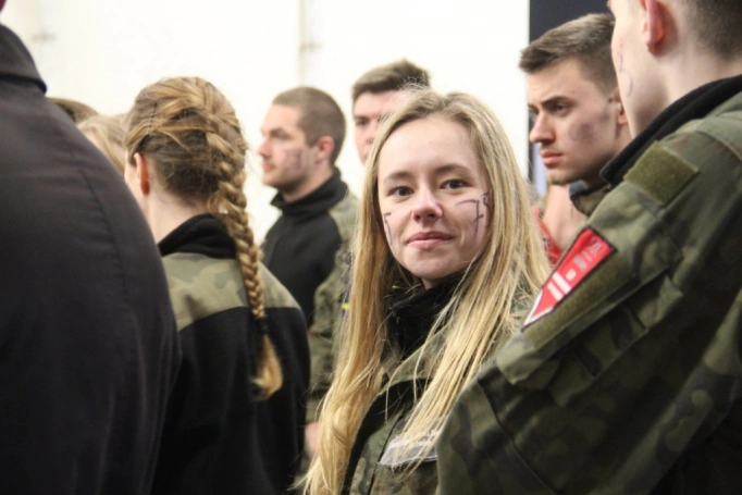 Zdjęcie nr 12 z galerii Błoto, lodowata woda, drut kolczasty, czyli VIII Ogólnopolski Turniej Klas o Profilu Mundurowym 
