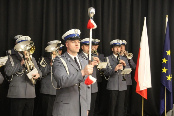 Zdjęcie nr 14 z galerii Błoto, lodowata woda, drut kolczasty, czyli VIII Ogólnopolski Turniej Klas o Profilu Mundurowym 