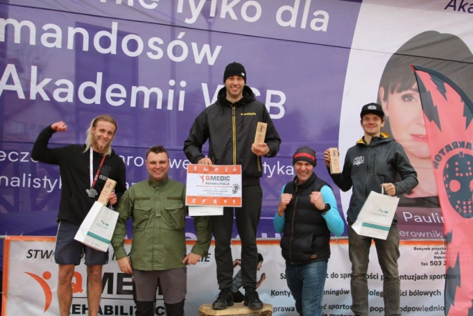 Zdjęcie nr 122 z galerii Błoto, lodowata woda, drut kolczasty, czyli VIII Ogólnopolski Turniej Klas o Profilu Mundurowym 