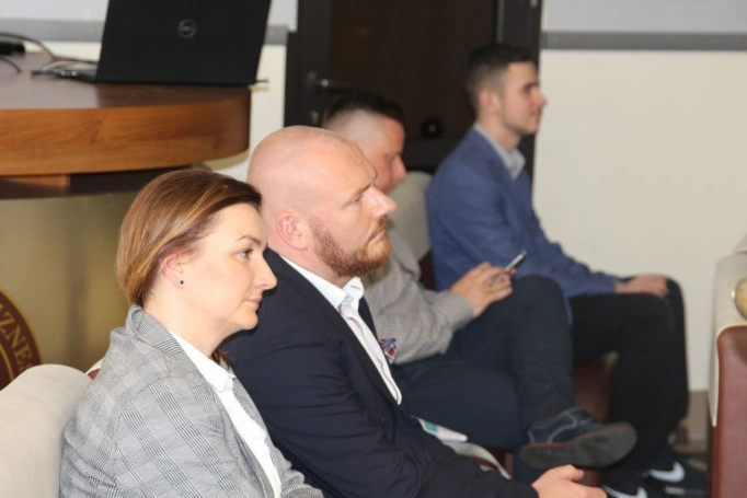 Zdjęcie nr 10 z galerii Spotkanie firm rodzinnych w Akademii WSB