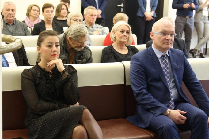 Zdjęcie nr 9 z galerii Wizyta prof. Jerzego Buzka w Akademii WSB
