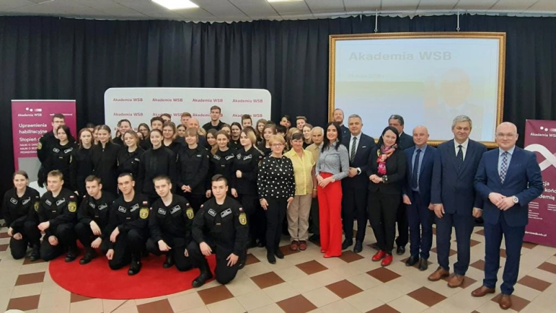 Zdjęcie nr 1 z galerii Gen. Jarosław Szymczyk gościem Akademii WSB