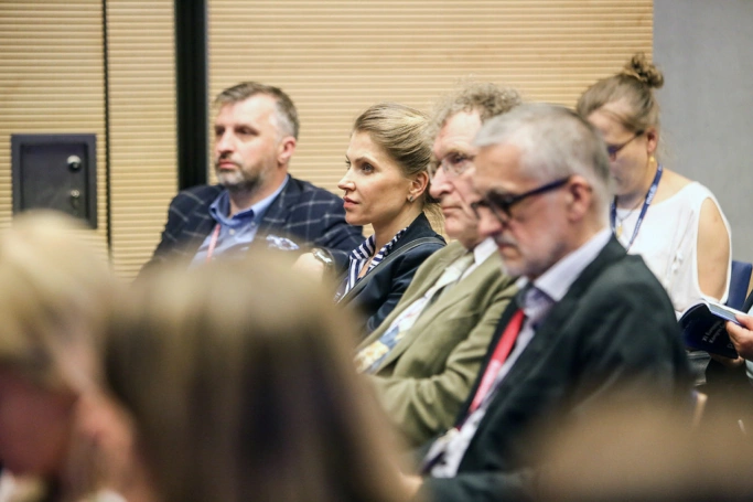 Zdjęcie nr 11 z galerii Rektor Akademii WSB ekspertem XI Europejskiego Kongresu Gospodarczego