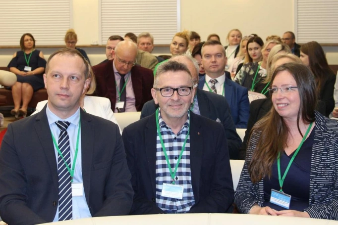 Zdjęcie nr 4 z galerii Doktoranci z całej Polski dyskutowali o paradygmatach współczesnego zarządzania organizacjami