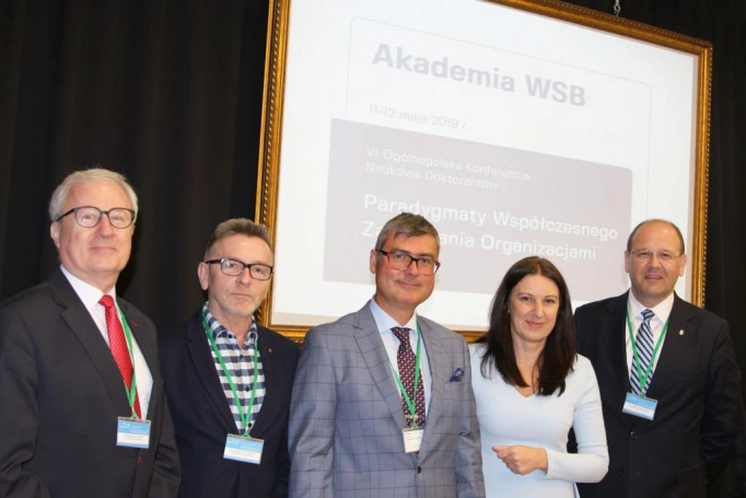 Zdjęcie nr 1 z galerii Doktoranci z całej Polski dyskutowali o paradygmatach współczesnego zarządzania organizacjami