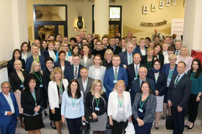 Zdjęcie nr 21 z galerii Doktoranci z całej Polski dyskutowali o paradygmatach współczesnego zarządzania organizacjami