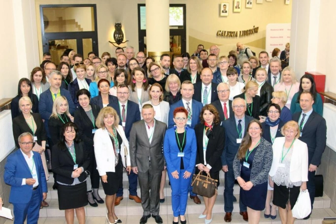 Zdjęcie nr 22 z galerii Doktoranci z całej Polski dyskutowali o paradygmatach współczesnego zarządzania organizacjami