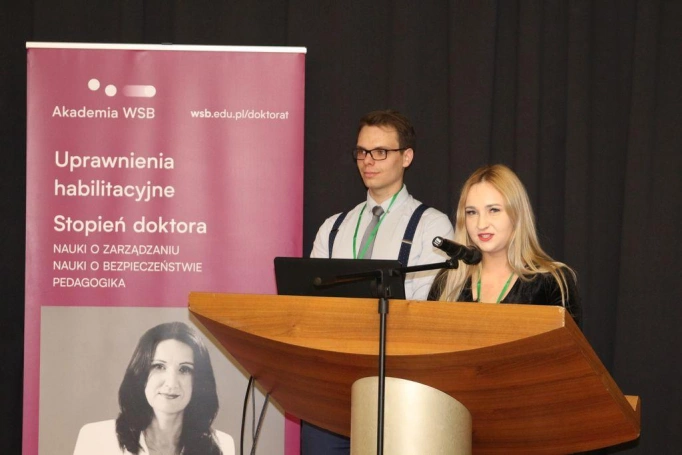 Zdjęcie nr 15 z galerii Doktoranci z całej Polski dyskutowali o paradygmatach współczesnego zarządzania organizacjami