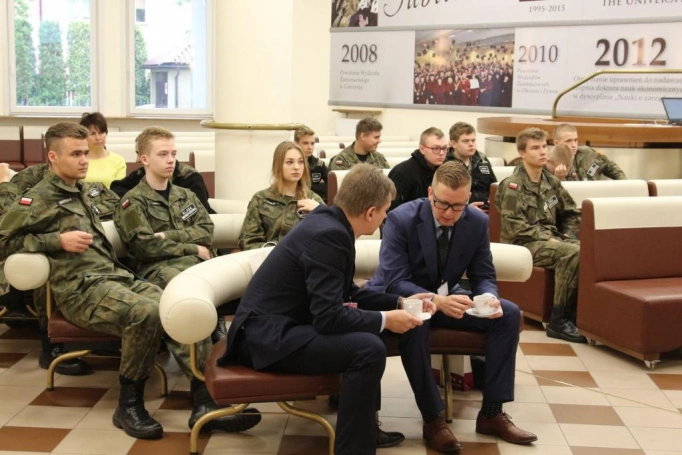 Zdjęcie nr 3 z galerii Bezpieczeństwo Polski w drugiej dekadzie XXI wieku
