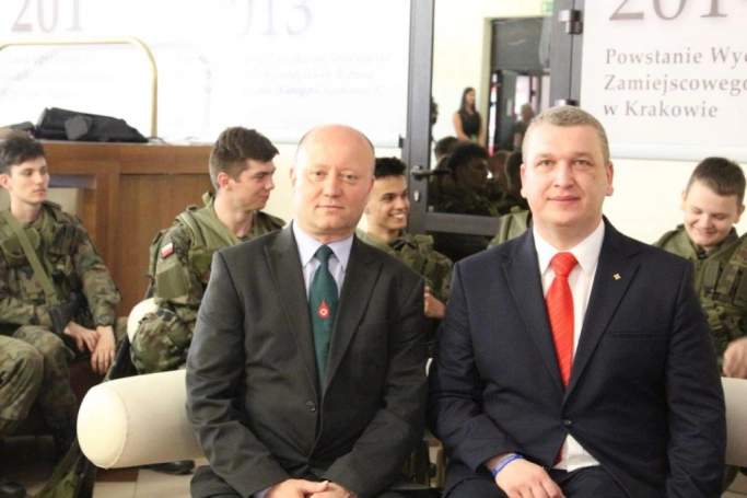 Zdjęcie nr 12 z galerii Honorowi Dawcy Krwi Akademii WSB