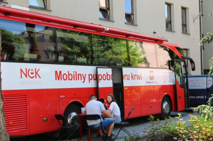Zdjęcie nr 14 z galerii Honorowi Dawcy Krwi Akademii WSB