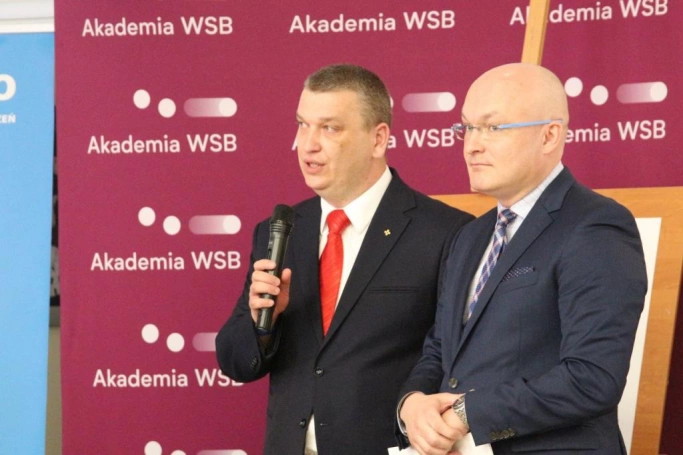 Zdjęcie nr 3 z galerii Honorowi Dawcy Krwi Akademii WSB