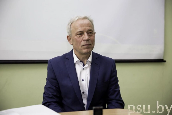 Zdjęcie nr 2 z galerii Seria wykładów na najstarszej uczelni na terenie Białorusi - dr hab. Ryszard Szynowski