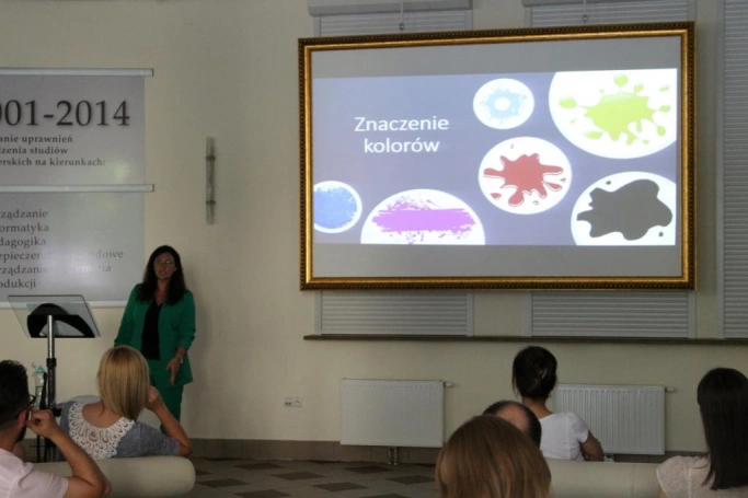 Zdjęcie nr 10 z galerii Graj prawdziwie, udawaj szczerze - rzecz o autoprezentacji i marce osobistej – spotkanie w ramach TNOIK