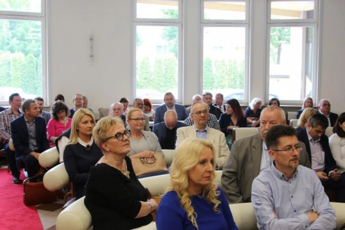 Zdjęcie nr 11 z galerii Spotkanie pracowników naukowo-dydaktycznych Akademii WSB