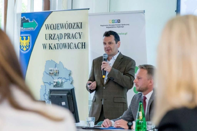 Zdjęcie nr 5 z galerii Akademia WSB i Województwo Śląskie rozmawiają o innowacjach społecznych z samorządami terytorialnymi