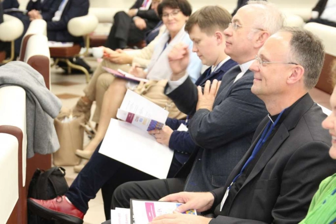 Zdjęcie nr 3 z galerii 27. Międzynarodowa Konferencja Naukowa "Człowiek-Media-Edukacja"