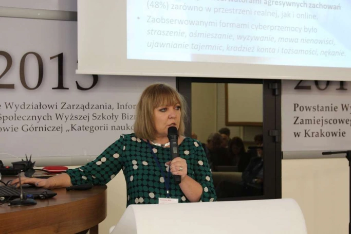 Zdjęcie nr 11 z galerii 27. Międzynarodowa Konferencja Naukowa "Człowiek-Media-Edukacja"
