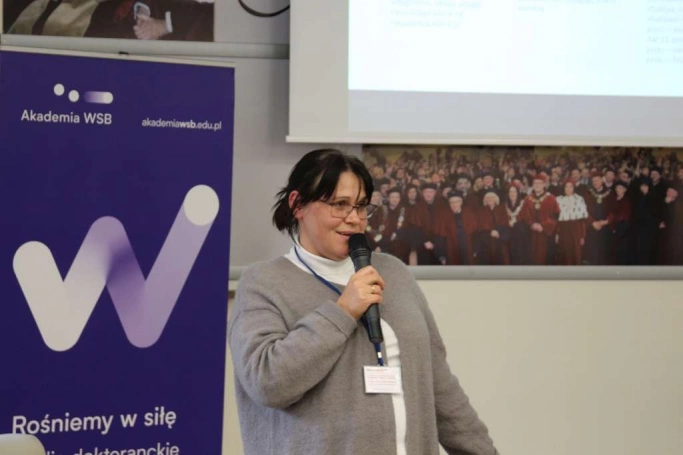 Zdjęcie nr 19 z galerii 27. Międzynarodowa Konferencja Naukowa "Człowiek-Media-Edukacja"