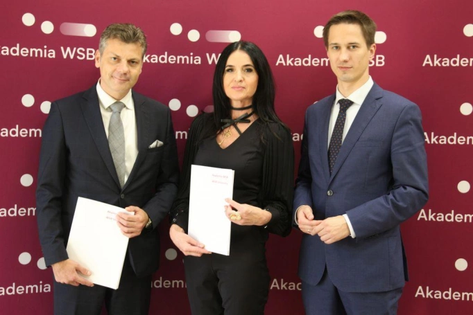 Zdjęcie nr 1 z galerii Umowa partnerska z Gminą Bytom podpisana! 