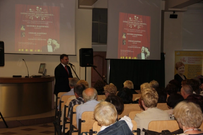 Zdjęcie nr 1 z galerii Seniorallia 2013 - Koncert Operetkowy w WSB!