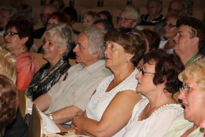 Zdjęcie nr 9 z galerii Seniorallia 2013 - Koncert Operetkowy w WSB!