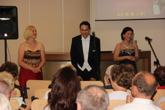 Zdjęcie nr 19 z galerii Seniorallia 2013 - Koncert Operetkowy w WSB!