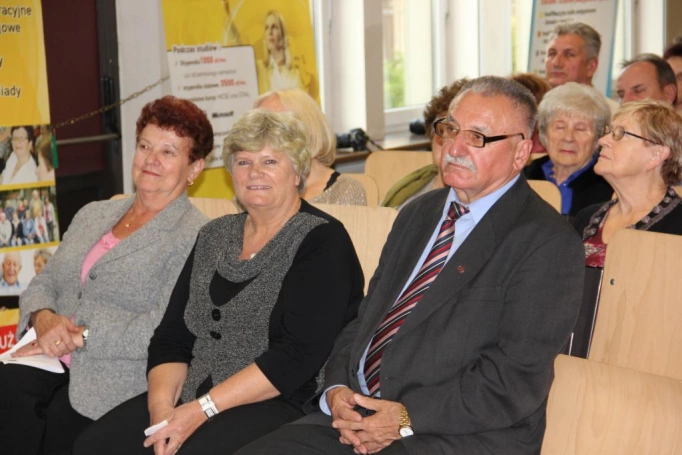 Zdjęcie nr 14 z galerii Uroczysta Inauguracja Roku Akademickiego 2013/2014 w Dąbrowie Górniczej