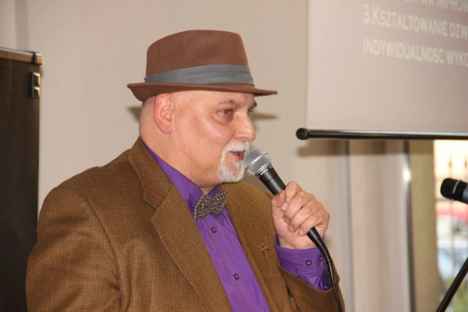 Zdjęcie nr 10 z galerii Uroczysta Inauguracja Roku Akademickiego 2013/2014 w Dąbrowie Górniczej