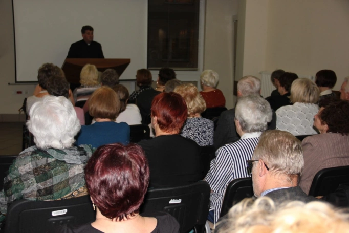 Zdjęcie nr 2 z galerii Spotkanie wigilijne