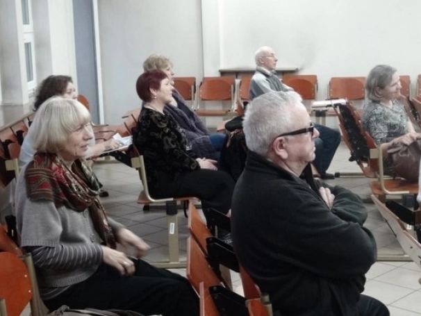 Zdjęcie nr 5 z galerii Słuchacze UTW poznali historię piratów