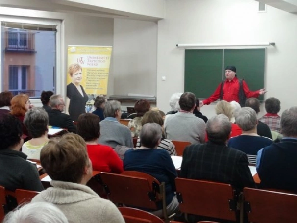 Zdjęcie nr 9 z galerii Słuchacze UTW poznali historię piratów
