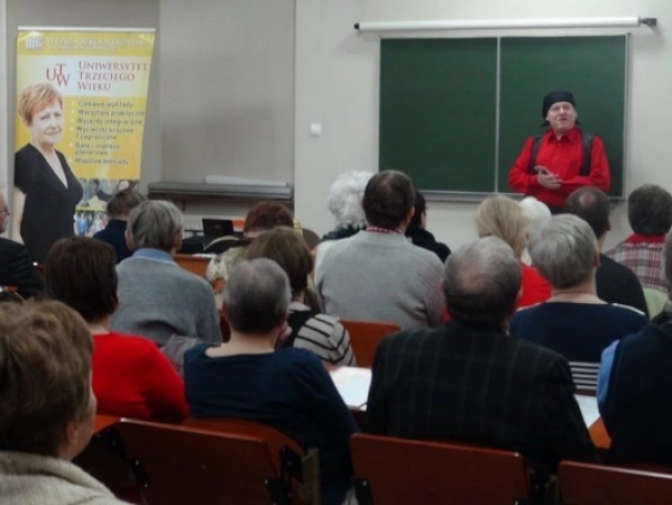 Zdjęcie nr 10 z galerii Słuchacze UTW poznali historię piratów
