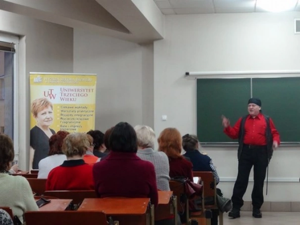 Zdjęcie nr 12 z galerii Słuchacze UTW poznali historię piratów