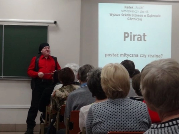 Zdjęcie nr 22 z galerii Słuchacze UTW poznali historię piratów