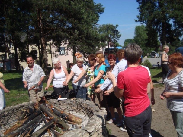 Zdjęcie nr 11 z galerii I Jurajski Rajd UTW-zapraszamy do FOTOGALERII