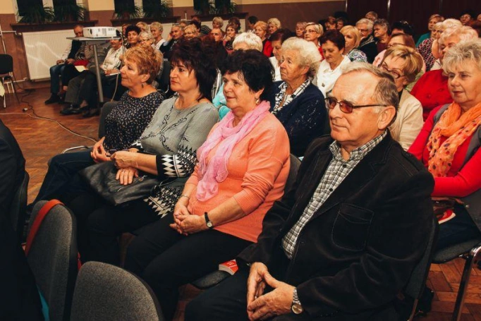 Zdjęcie nr 7 z galerii Uroczysta inauguracja Uniwersytetu Trzeciego Wieku w Psarach