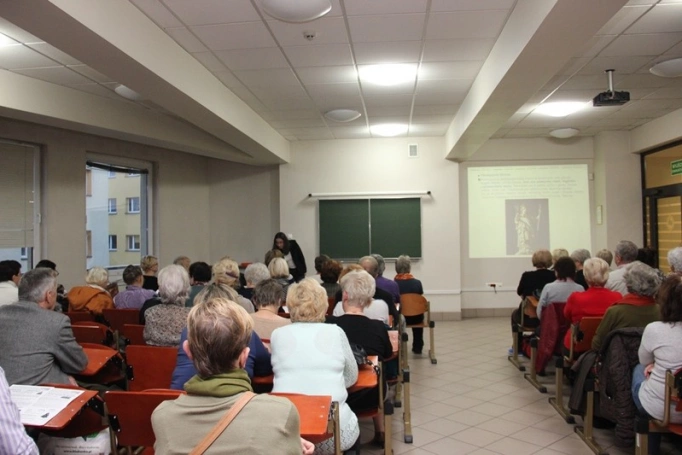 Zdjęcie nr 2 z galerii 13.01.2014r. wykład "Sylwetki kobiet wojowniczek w różnych tekstach kultury"