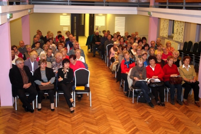 Zdjęcie nr 3 z galerii 13.01.2014 r. wykład "Raj utracony - malarstwo i teatr prof. Jacka Rykały"- Uniwersytet Trzeciego Wieku w Psarach