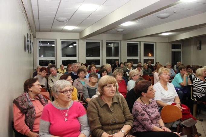Zdjęcie nr 3 z galerii 04.12.2014 r. wykład "Z czego śmieją się mądrzy ludzie - filozofia śmiechu, filozofia szczęścia"