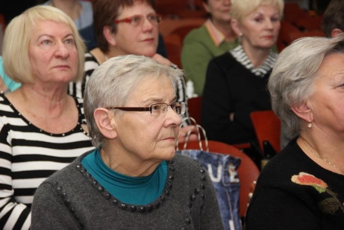 Zdjęcie nr 4 z galerii 04.12.2014 r. wykład "Z czego śmieją się mądrzy ludzie - filozofia śmiechu, filozofia szczęścia"