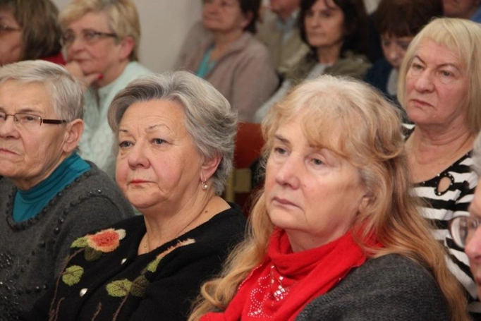 Zdjęcie nr 10 z galerii 04.12.2014 r. wykład "Z czego śmieją się mądrzy ludzie - filozofia śmiechu, filozofia szczęścia"